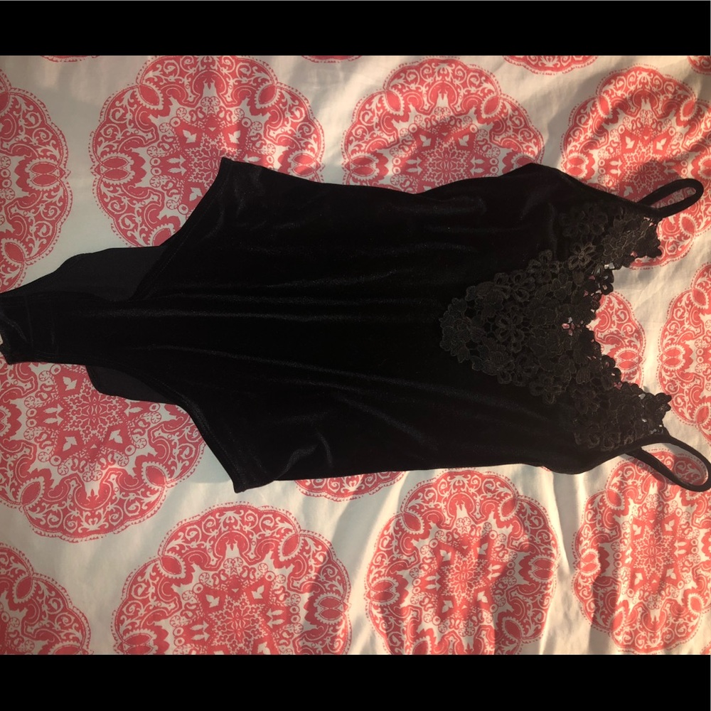 Womens Black bodysuit velvet size small